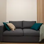 Fully Equipped Flat, 10 Min Walk Away To Central Station, 2Nd Floor